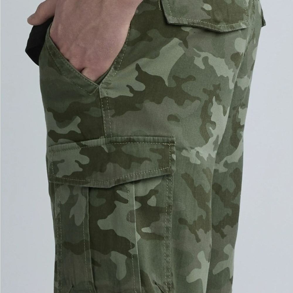 George Green Camouflage Cargo Shorts - Picture 2 of 5